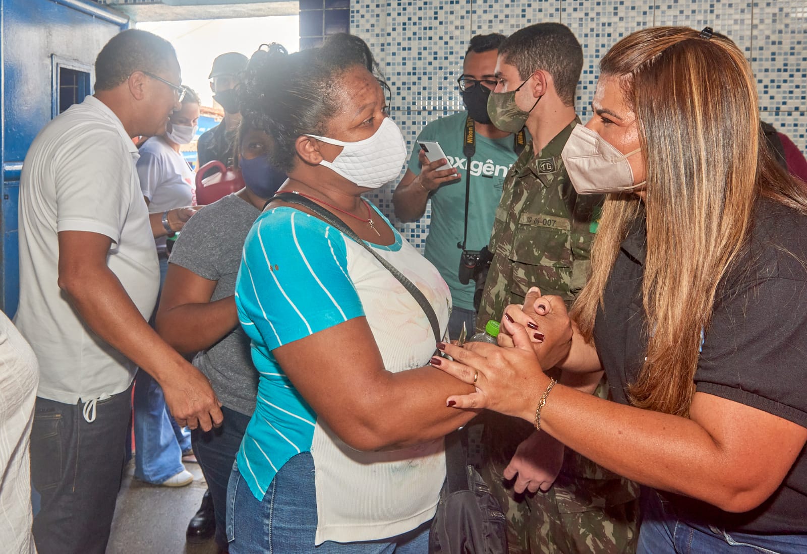 Comunidades carentes de Itabuna recebem 40 mil quilos de peixe para Ceia da Semana Santa.