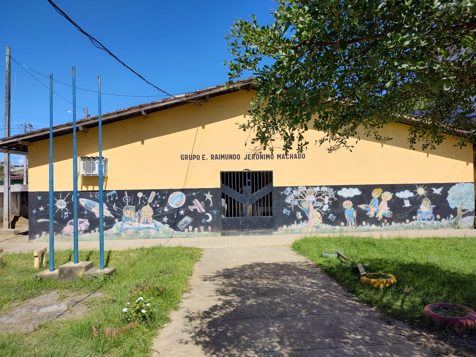 Secretário da Educação de Itabuna busca soluções para duas escolas da Rede Pública Municipal.