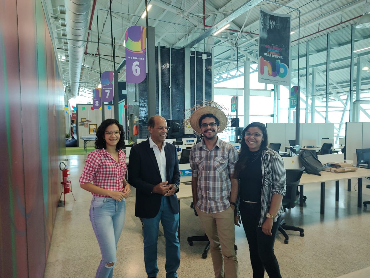 Secretário visita o Hub Salvador em busca de parcerias para implantação de semelhante projeto em Itabuna.