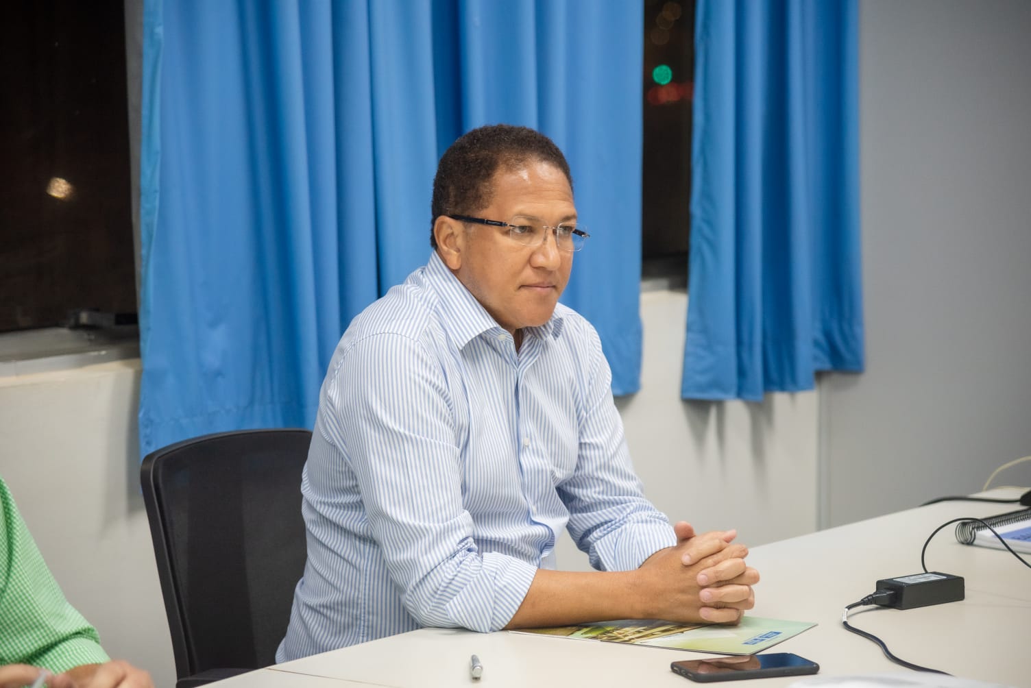 Prefeito Augusto Castro visita SENAI CIMATEC e firma parcerias para o desenvolvimento de Itabuna.