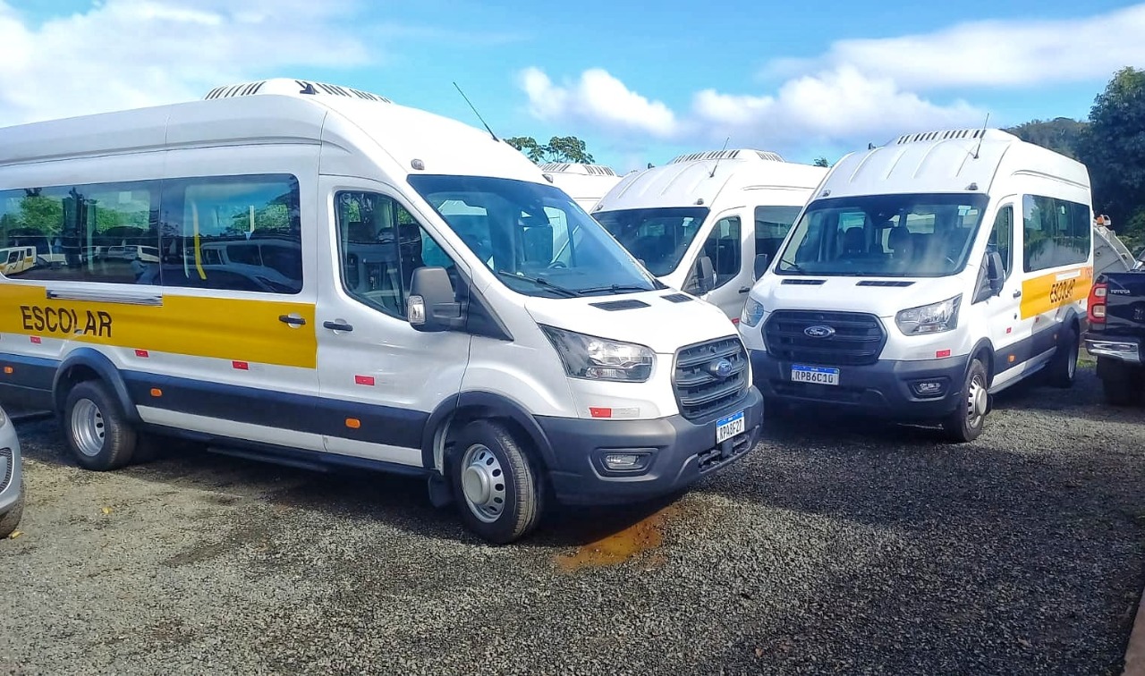 Prefeitura de Itabuna disponibiliza transporte escolar para alunos de escolas do campo.