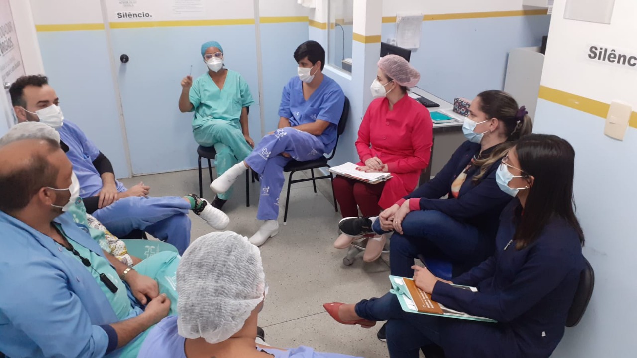 Hospital de Base promove treinamento sobre prevenção de Pneumonia Associada à Ventilação Mecânica.