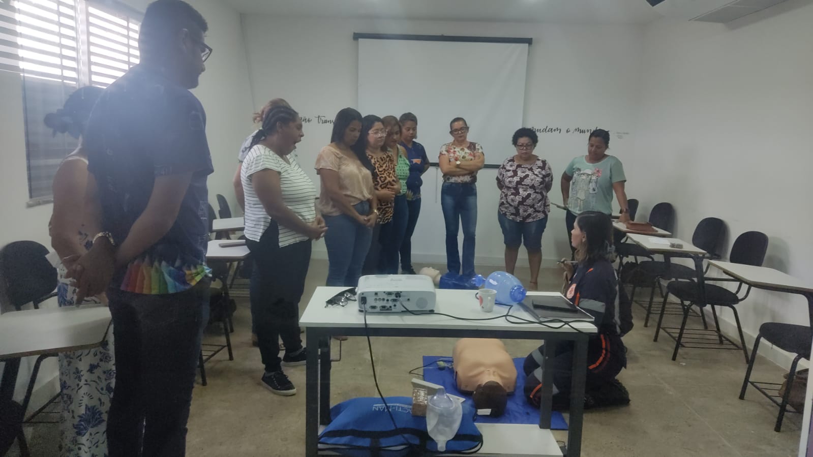 SAMU-192 e 4° GBM iniciam capacitação de primeiros socorros de profissionais da Rede Municipal de Ensino de Itabuna.