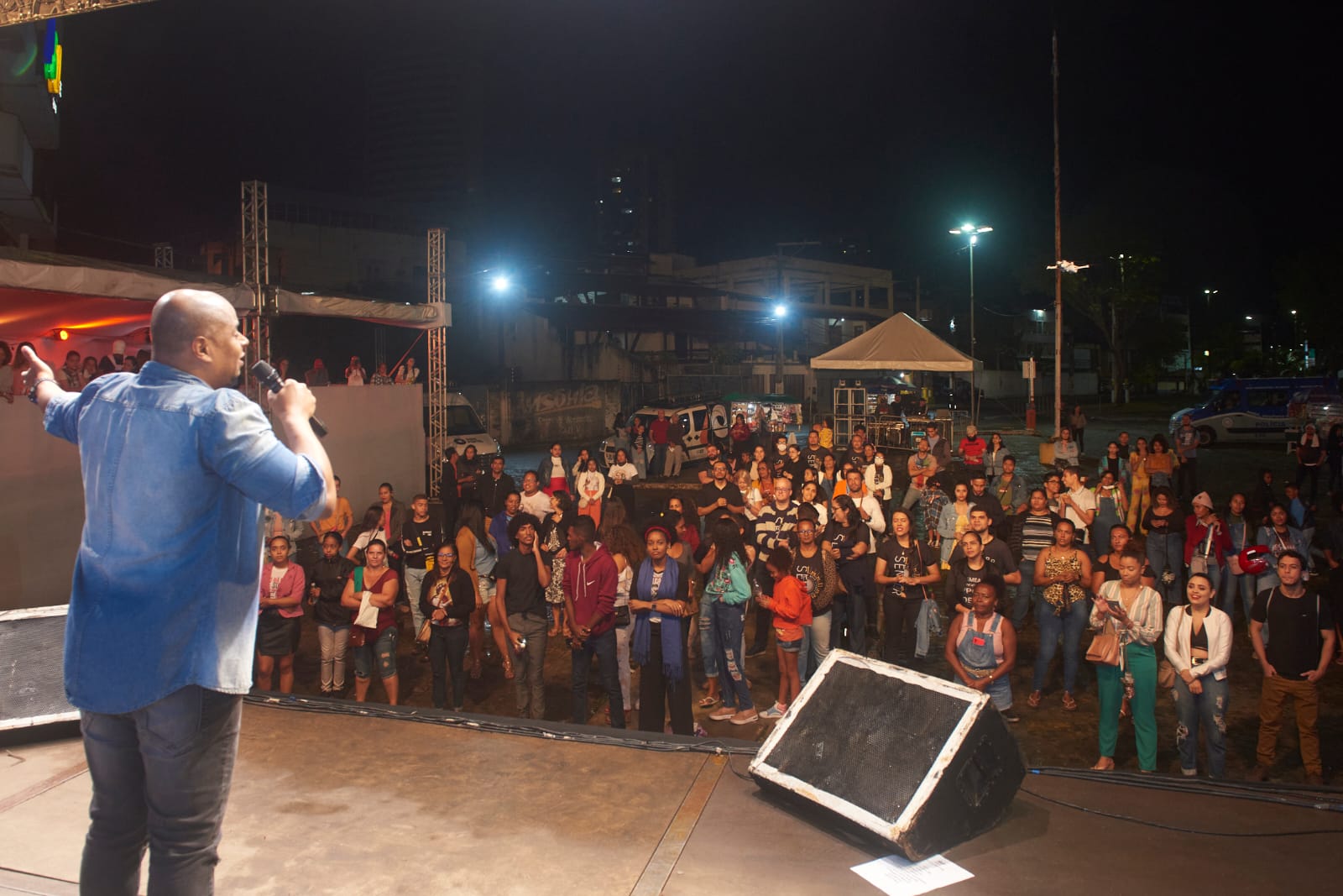 Celebra Itabuna se encerra com artistas católicos, orações e agradecimento a Deus.