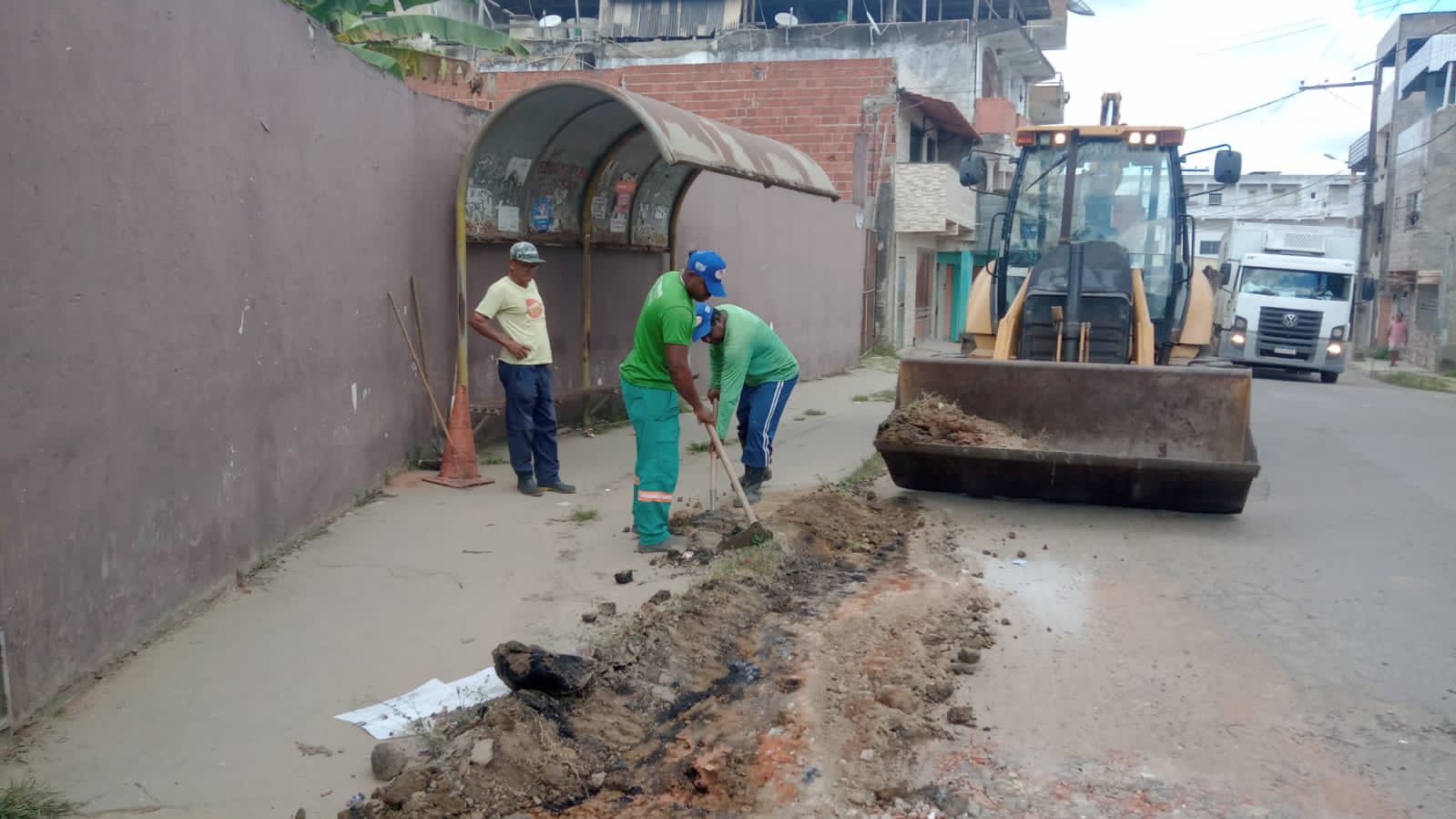 Ações de Limpeza Urbana em Itabuna são intensificadas em diferentes pontos da cidade.