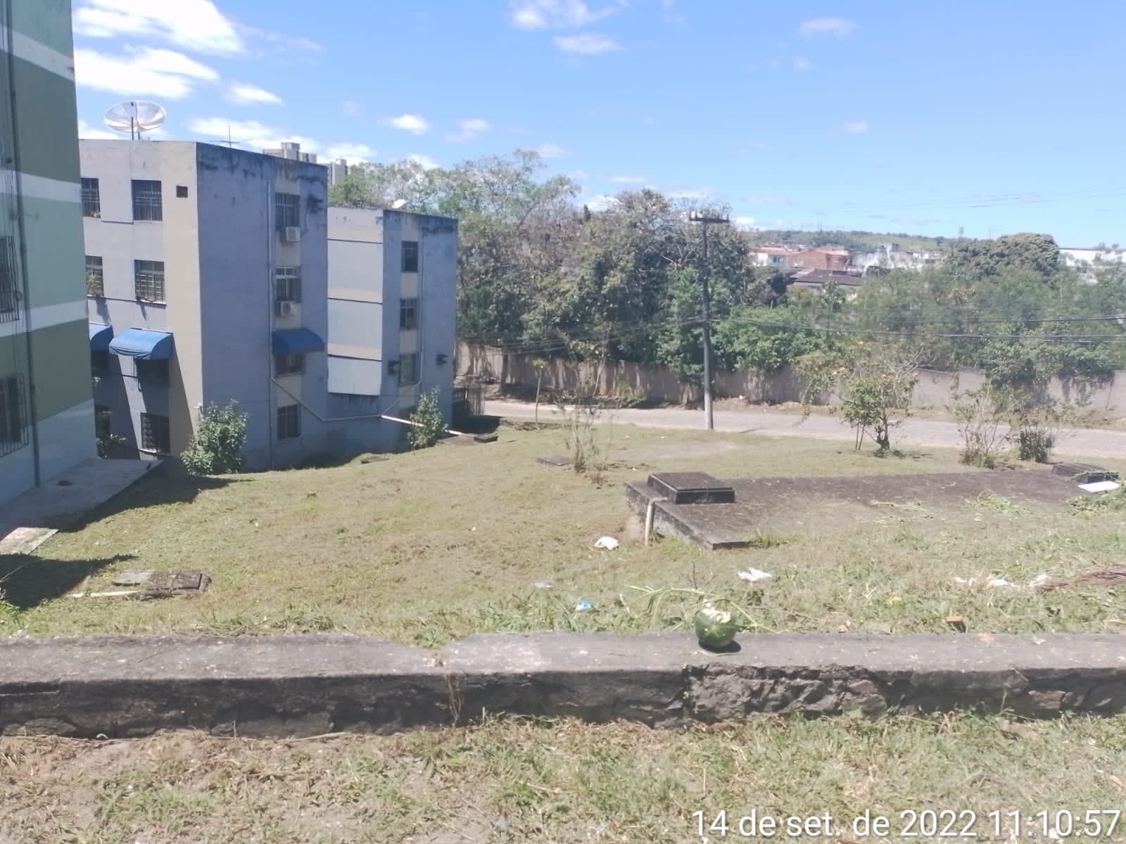 Prefeitura chegou ao Conjunto BNH (Banco Raso) com Mutirão de Limpeza Pública.