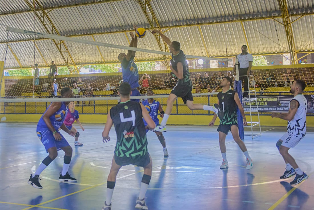 Finais do Campeonato Estadual reúnem em Itabuna os melhores do Voleibol Baiano.