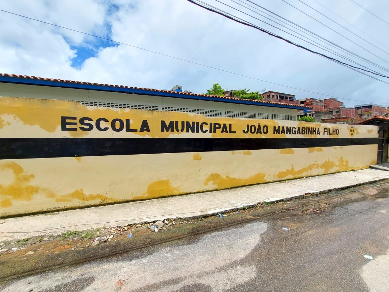 Prefeitura de Itabuna constrói quadra na Escola Municipal João Mangabinha.