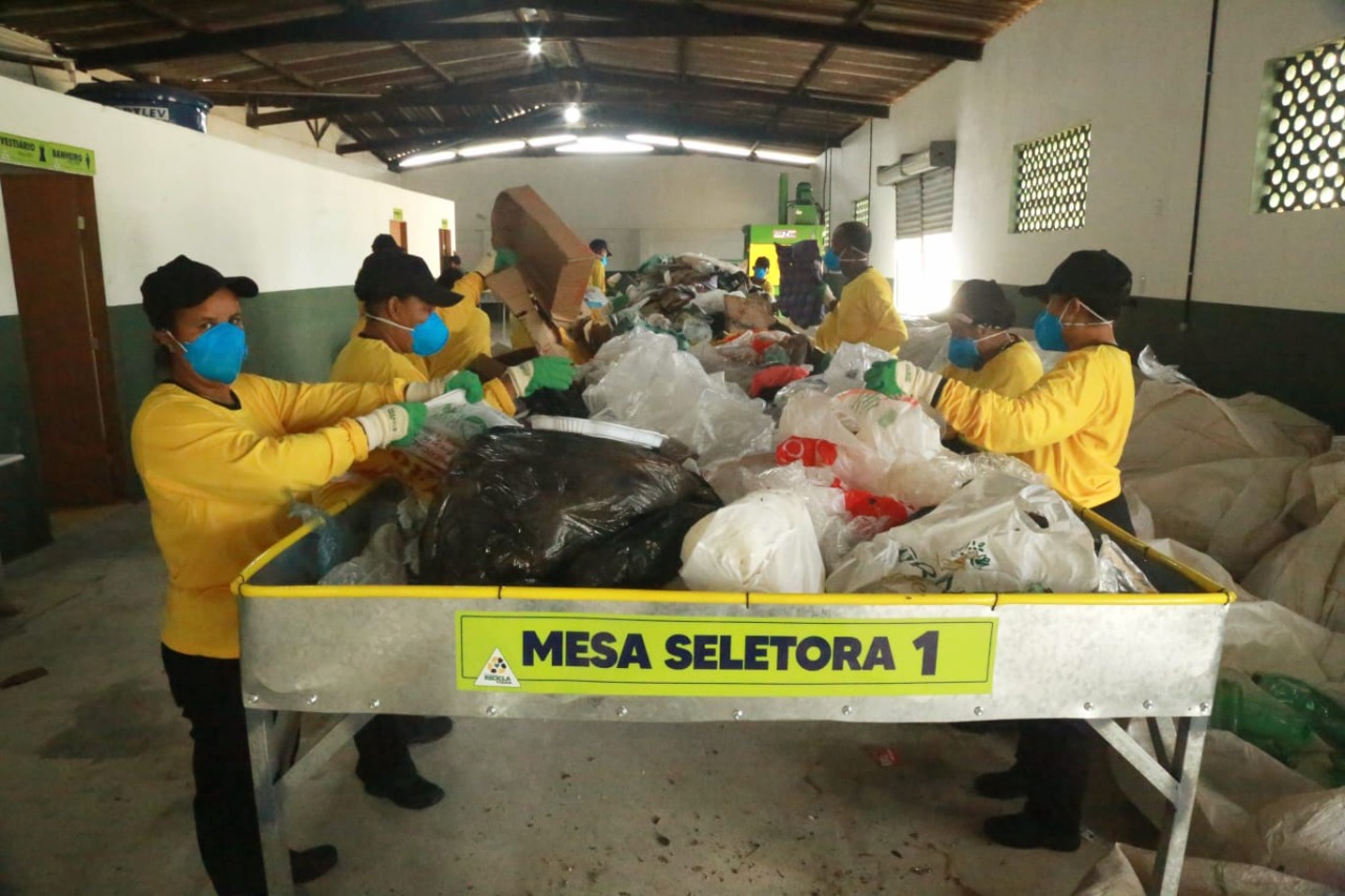 Prefeitura avalia primeiro ano do Recicla Itabuna em Seminário.