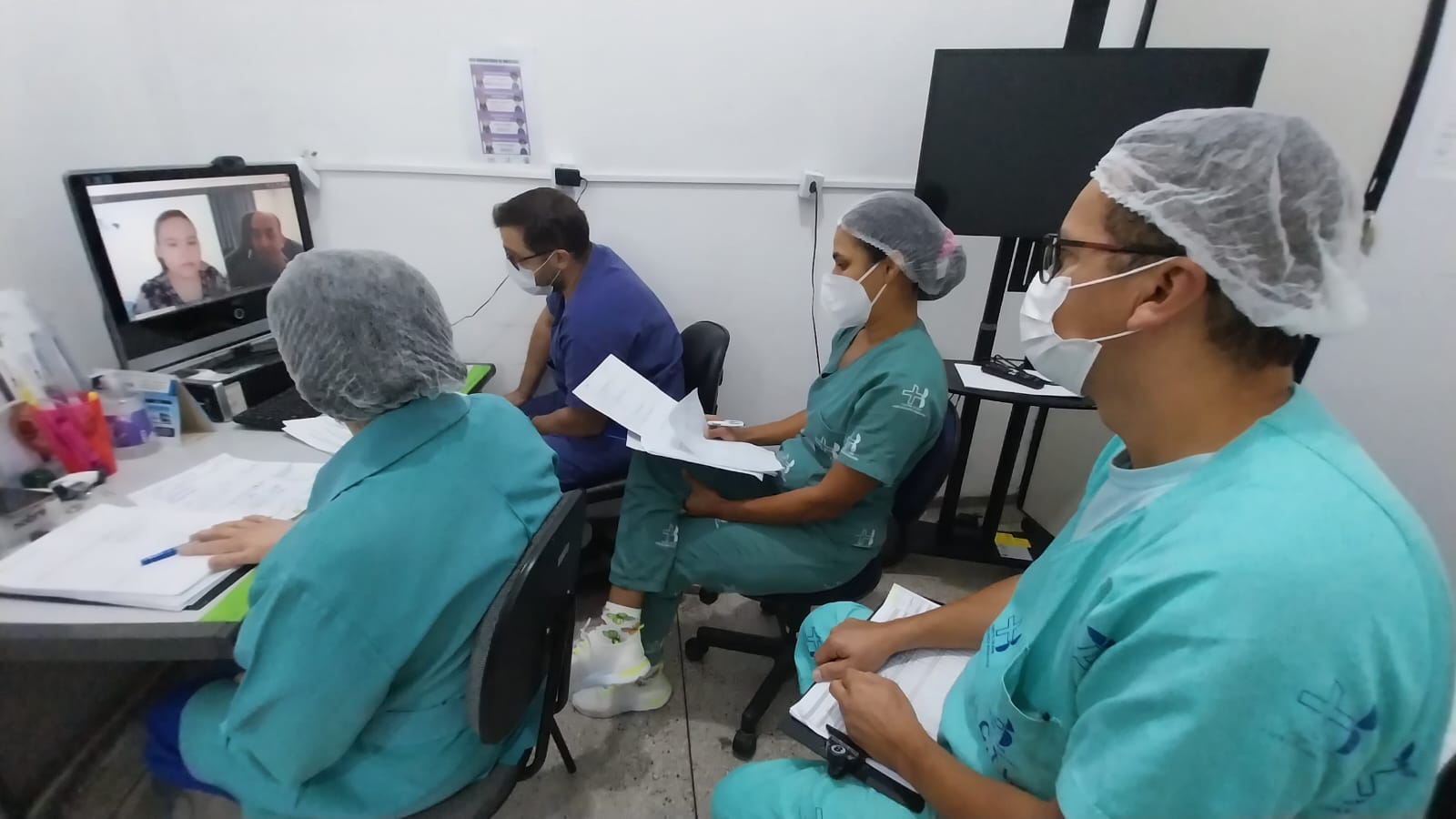 Hospital de Base inicia Programa de Telemedicina para pacientes da UTI.