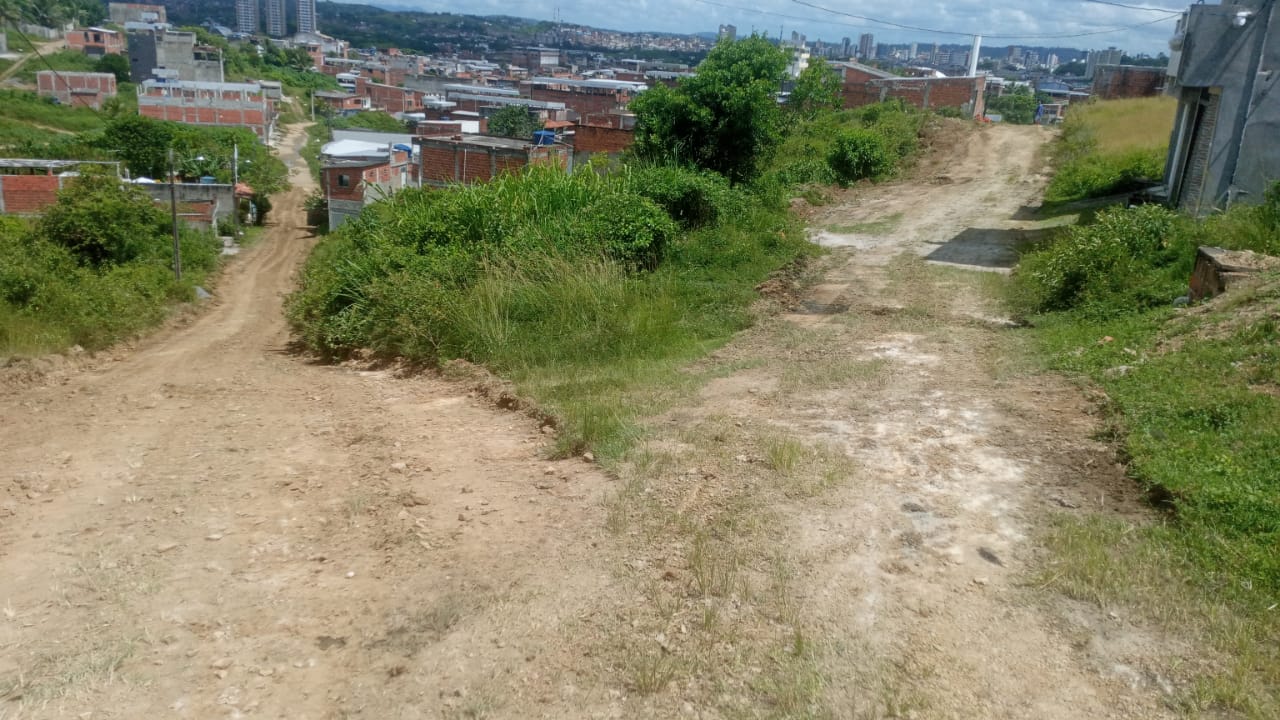 Prefeitura mantém serviços de melhoria em diversos bairros de Itabuna