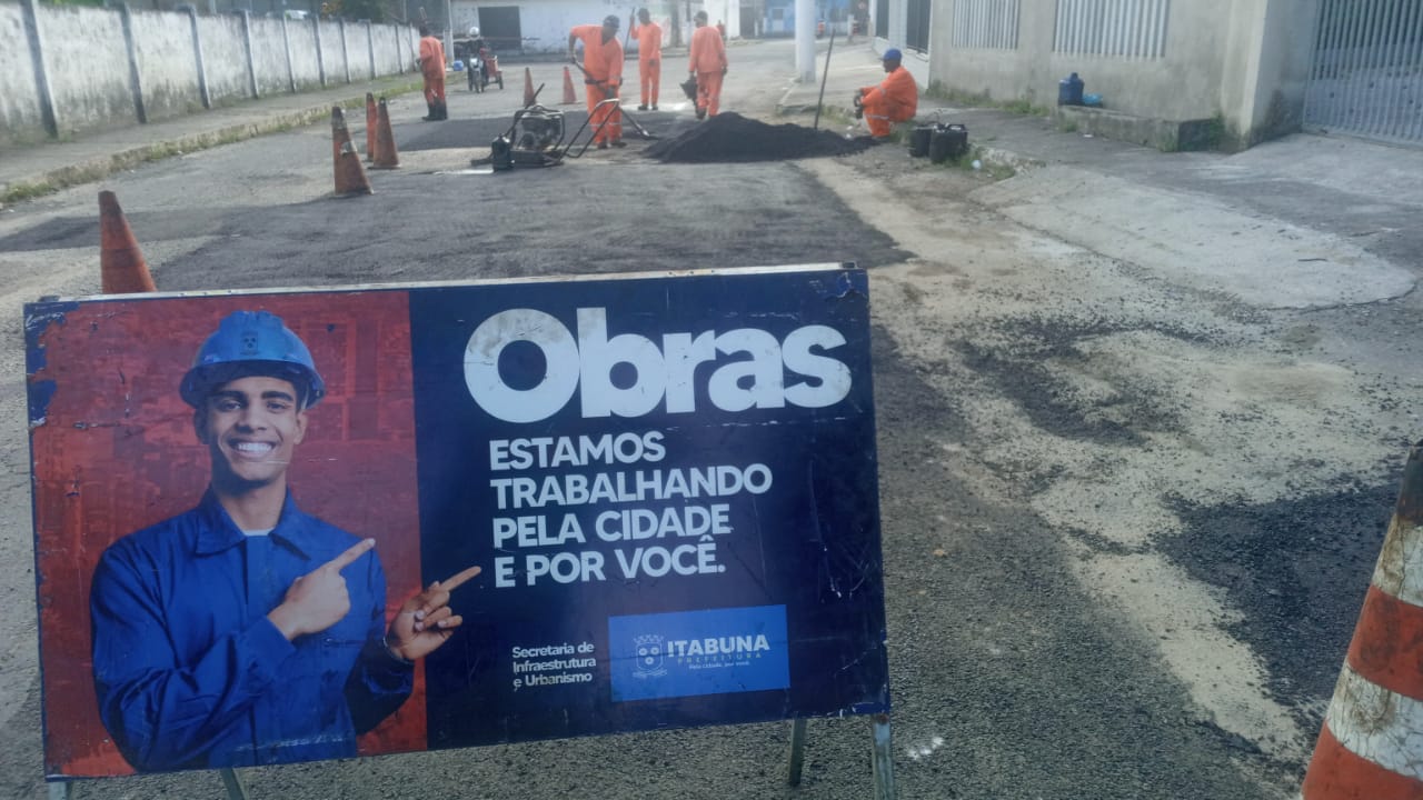 Itabuna acelera o trabalho de recomposição da pavimentação asfáltica