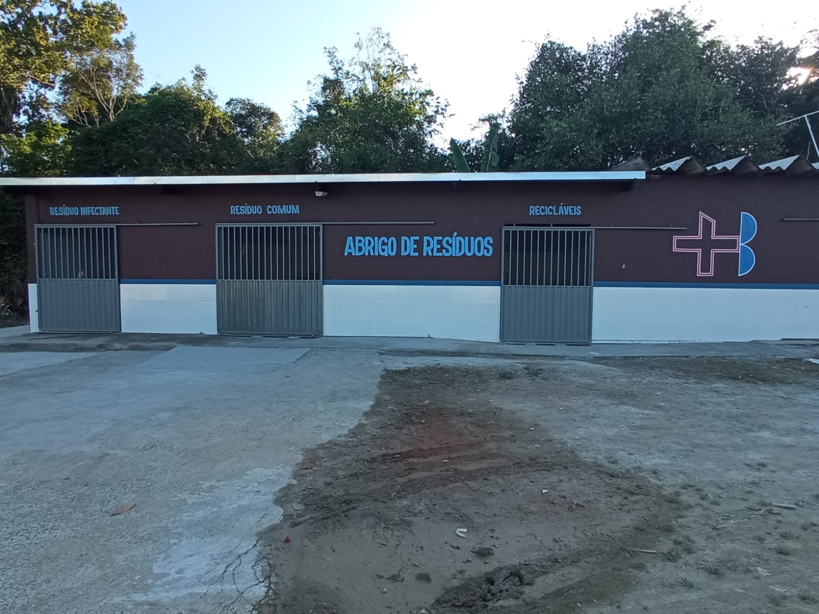 Hospital de Base recondiciona abrigo de resíduos como compromisso com a sustentabilidade