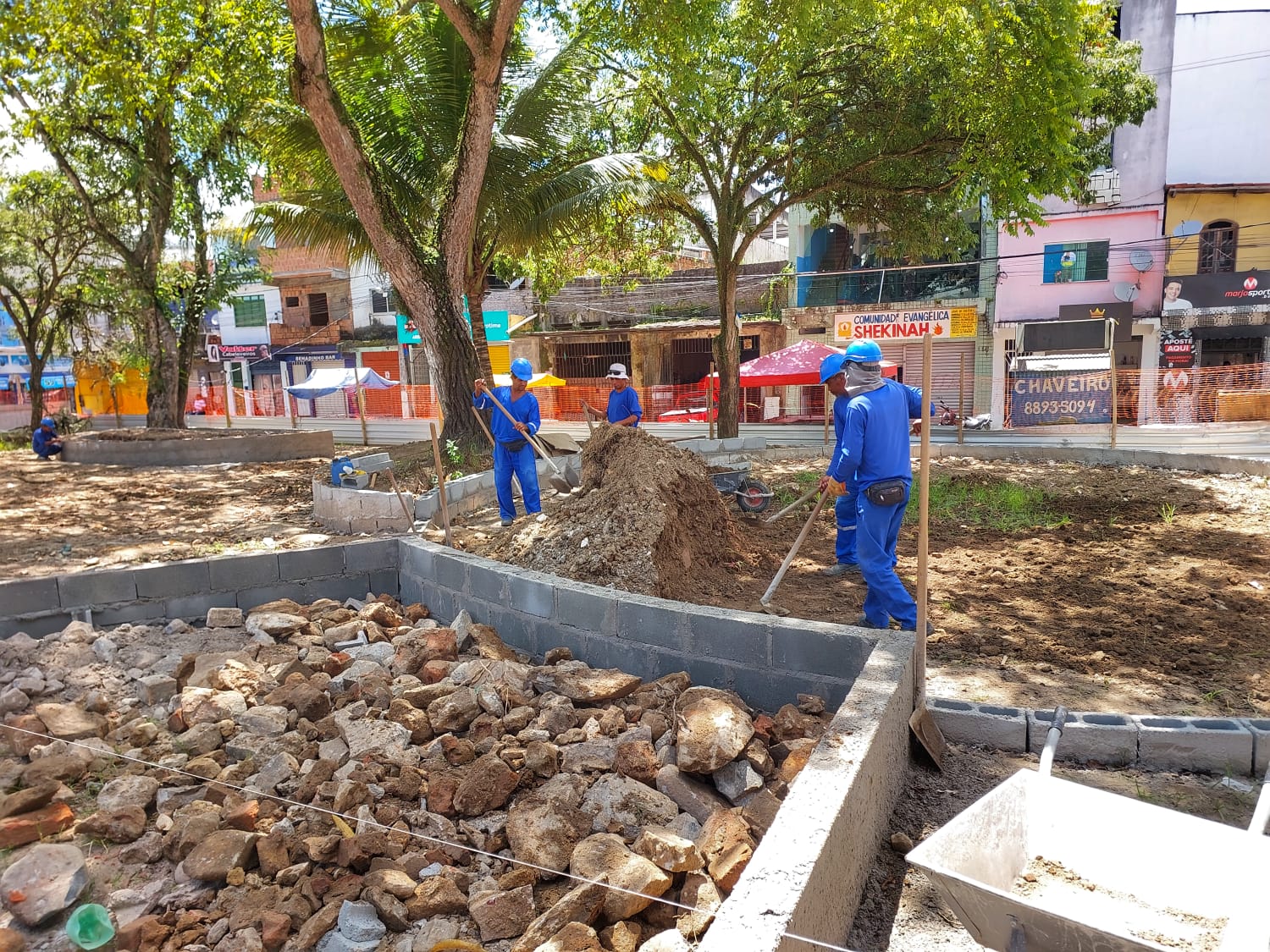 Praça do Bairro Mangabinha será entregue requalificada em julho pela Prefeitura