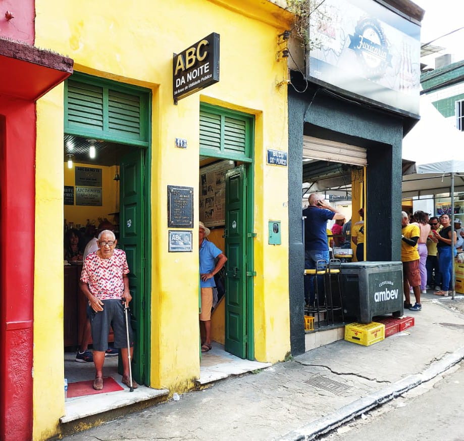 Tudo pronto para a 1ª noite da 42ª Lavagem do Beco do Fuxico em Itabuna