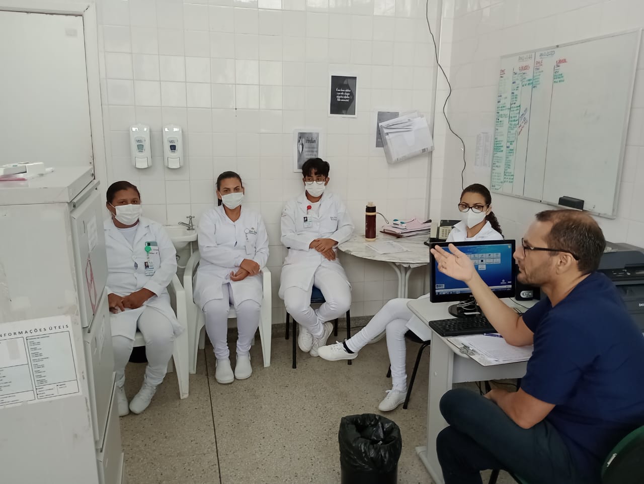 Estagiários do Hospital de Base visitam a OPO Sul da unidade para aprender sobre doação de órgãos