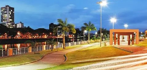 Mutirão da Mulher no sábado presta atendimento em comemoração ao seu dia