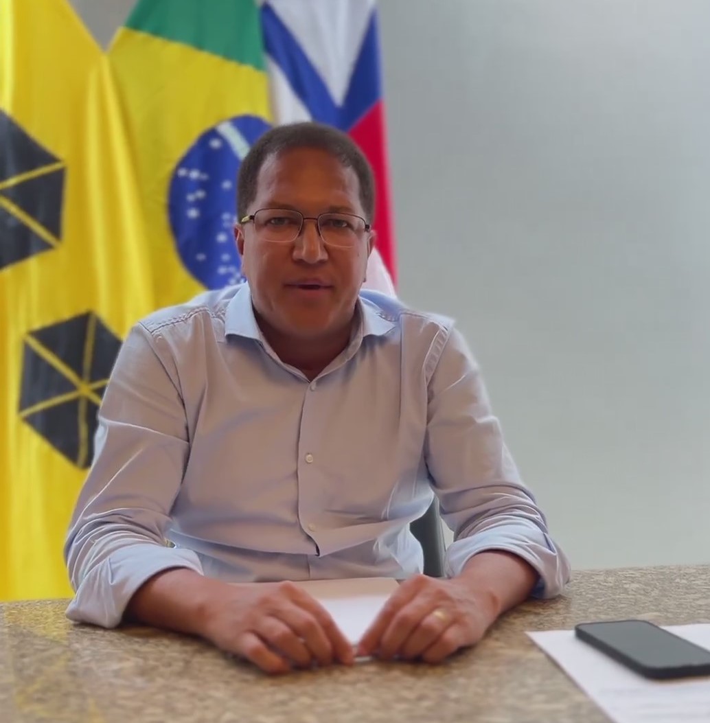 Prefeito Augusto Castro define medidas preventivas para a segurança escolar