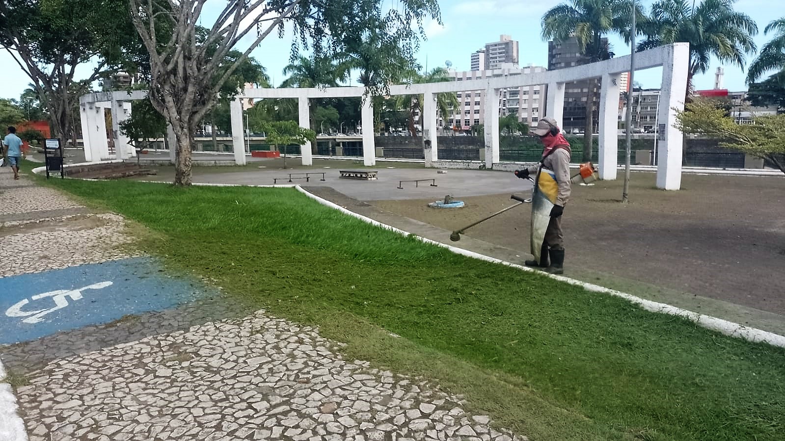 "Serviço de zeladoria contribui para melhorar a qualidade de vida do cidadão”, afirma secretária