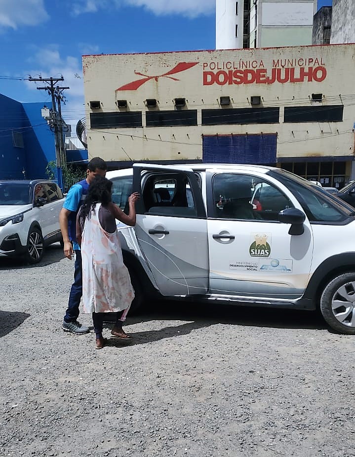 Prefeitura de Itabuna acolhe moradora de rua em situação de vulnerabilidade