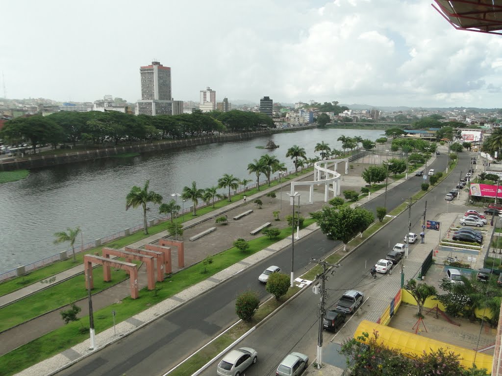 Pit-Stop na Avenida Aziz Maron reforça ações da Campanha Outubro Rosa em Itabuna