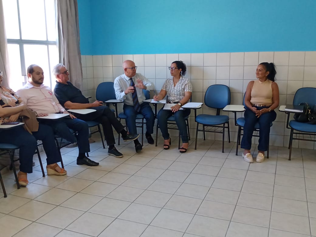 CMDCA se reúne com SINDICONTASUL, Rotary e GACC para incentivar doações de contribuintes do Imposto de Renda
