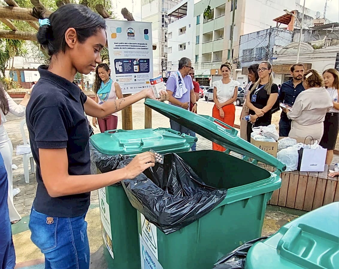 Comunidade adere à Campanha "Remédio: Não usou, Descartou", no lançamento em Itabuna
