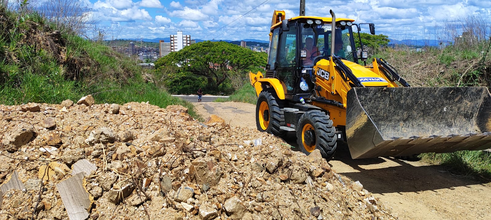 Moradores do Buraco da Gia satisfeitos com melhorias realizadas pela Prefeitura
