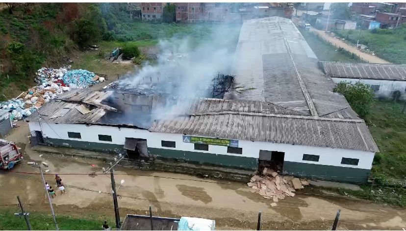 AACRRI realiza campanha de arrecadação para reconstrução da Central de Triagem