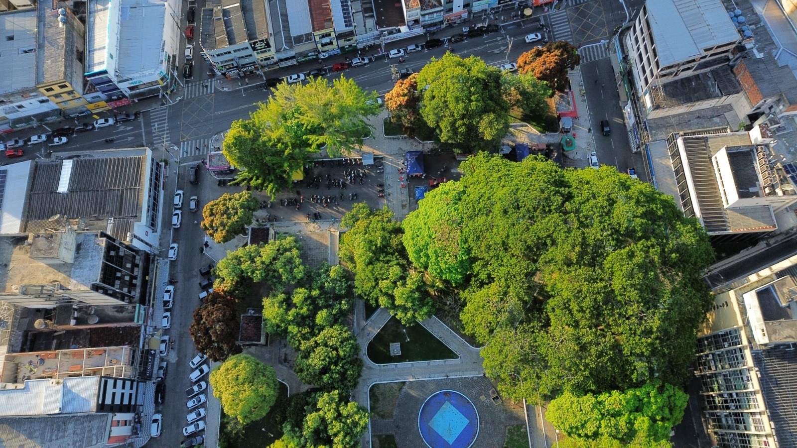 Prefeito Augusto Castro assina Ordem de Serviço da requalificação da Praça Otávio Mangabeira
