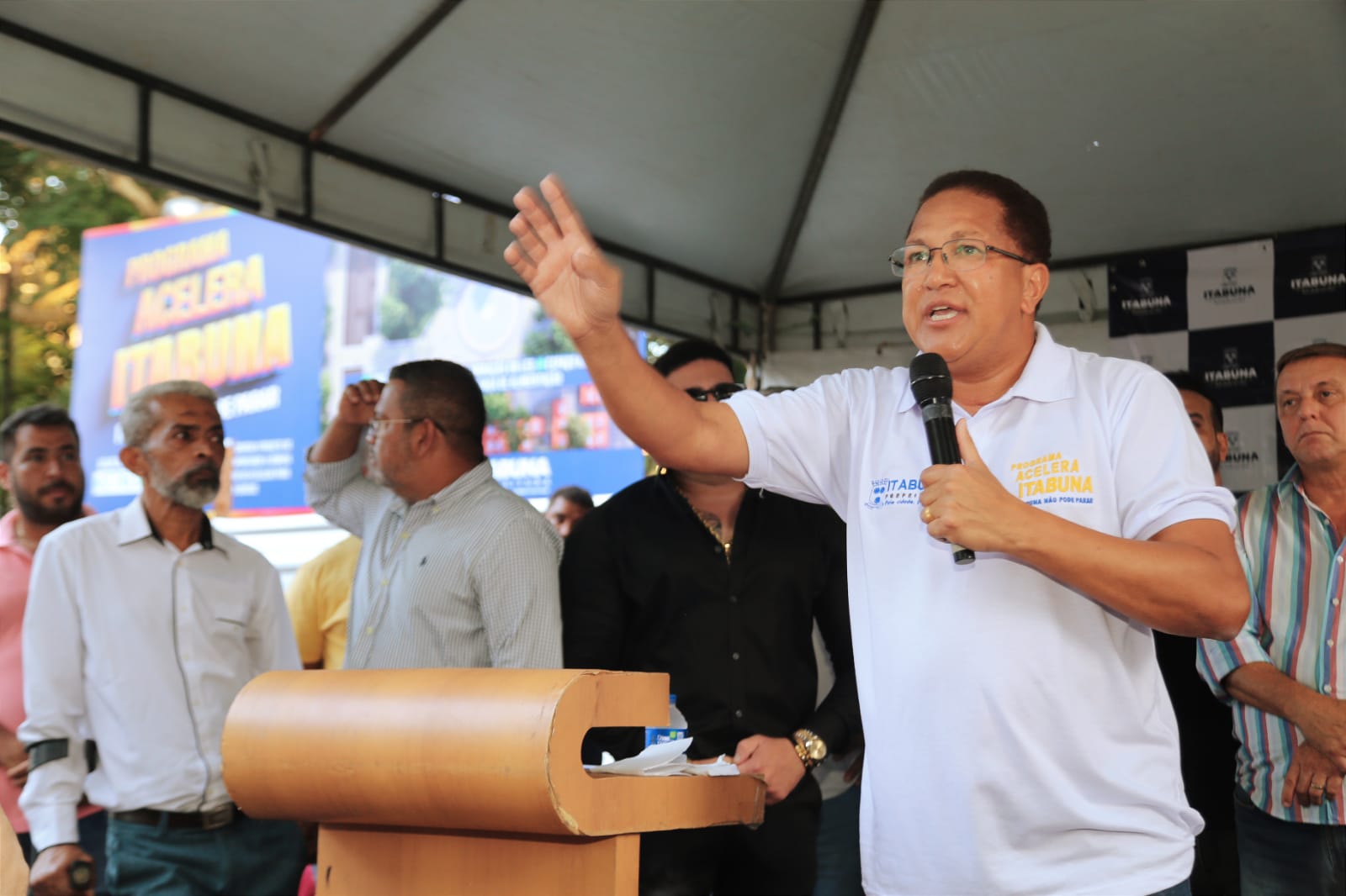 Prefeito Augusto Castro assina Ordem de Serviço para construção do Centro de Referência em Saúde da Mulher