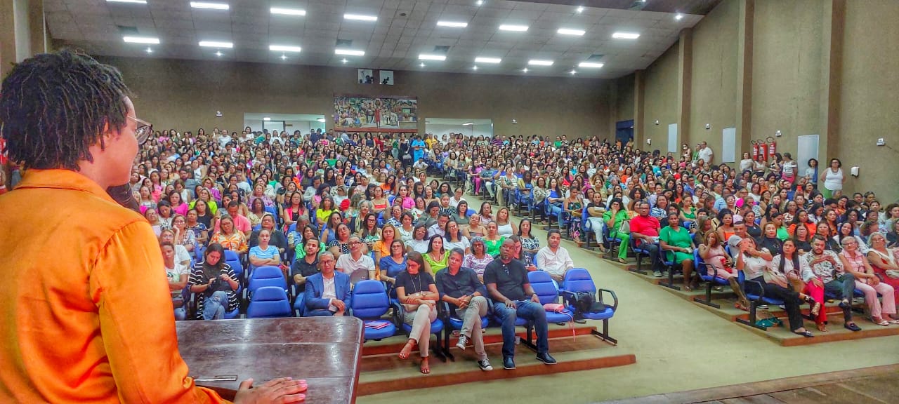 Professores da Rede Municipal de Ensino prestigiam abertura da 36ª Jornada Pedagógica de Itabuna