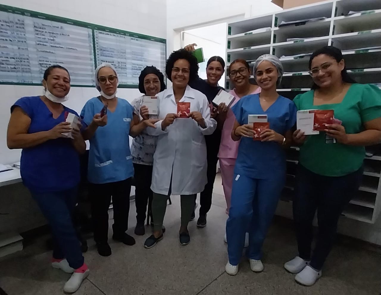 CIPA e SESMT do Hospital de Base realizam ação prevenção às DSTs no Carnaval