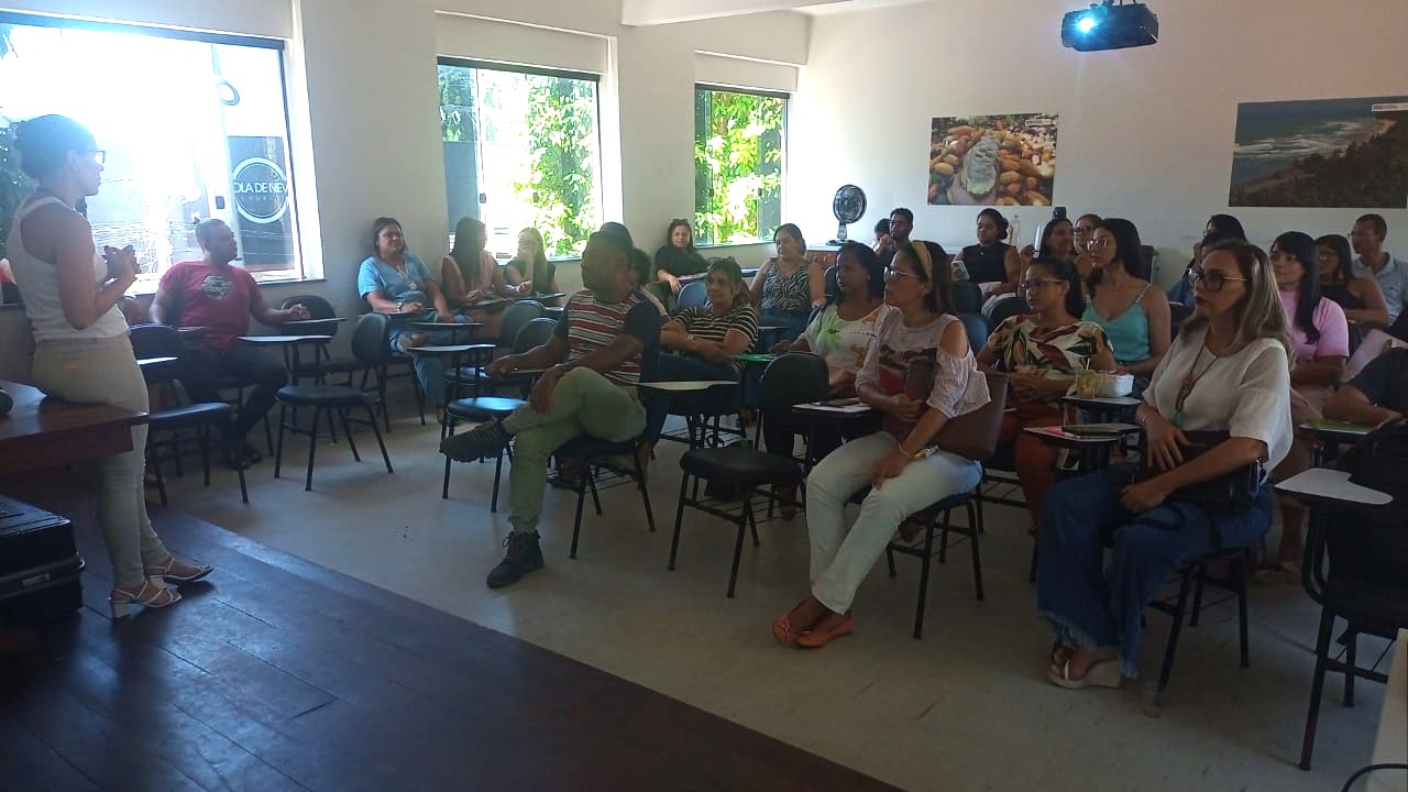 Enfermeiros do Hospital de Base participam de Atualização em Atendimento Antirrábico Humano da SESAB