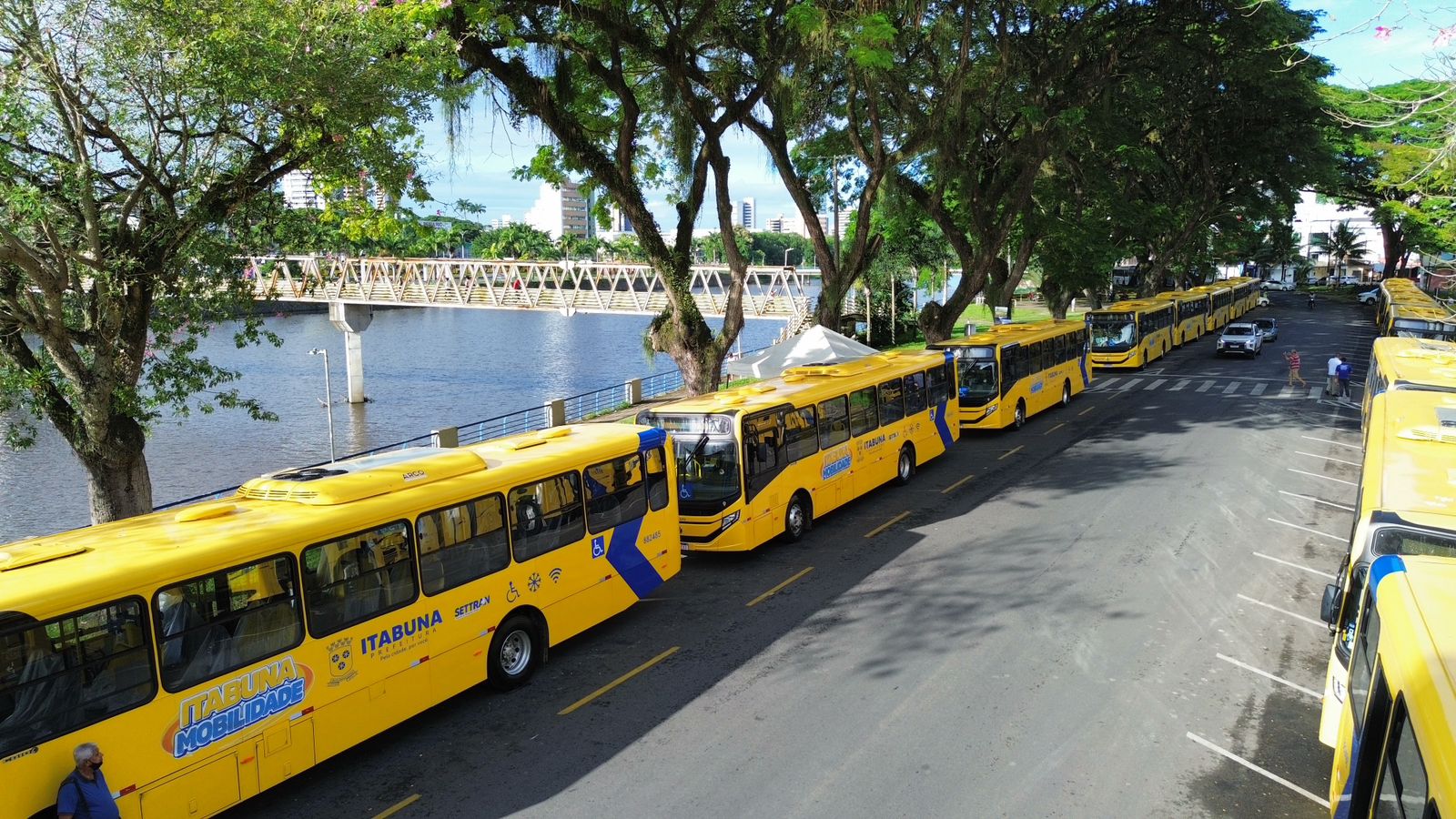 Prefeitura renova 60% da frota de ônibus do transporte público na primeira etapa e mantém tarifa em R$ 3,70