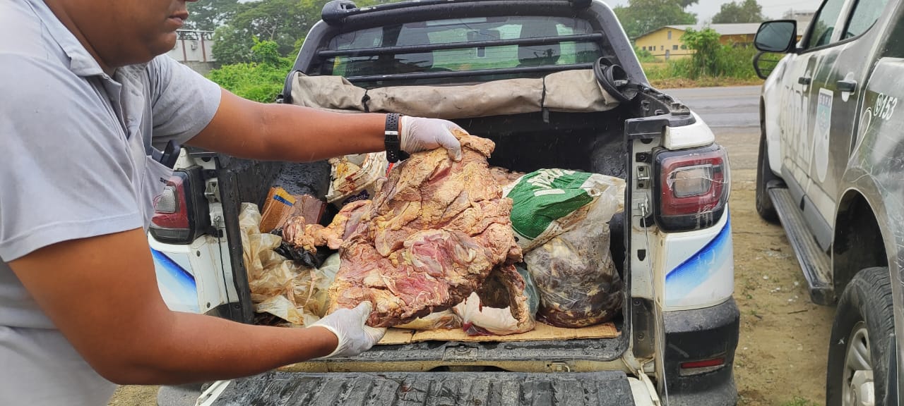 Prefeitura de Itabuna aprende cerca de 200 quilos de produtos alimentícios impróprios para o consumo em ação da Vigilância Sanitária