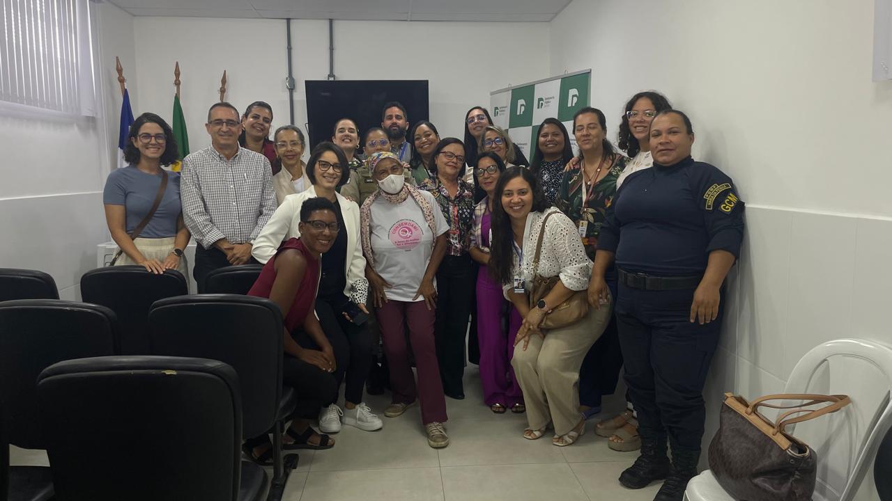 Encontro da Rede de Enfrentamento à Violência Doméstica e Familiar à Mulher