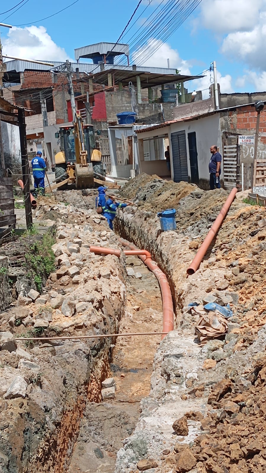 Gerência de Saneamento da EMASA intensifica serviços para concluir expansão de rede de esgoto no Monte Cristo