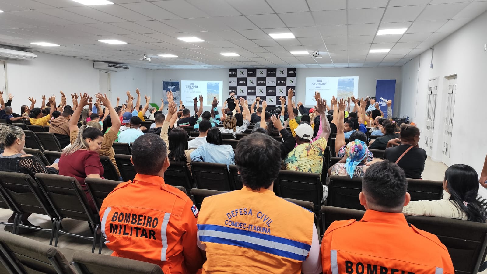 Prefeitura de Itabuna encerra curso de capacitação de ambulantes que vão trabalhar no Ita Pedro 2025