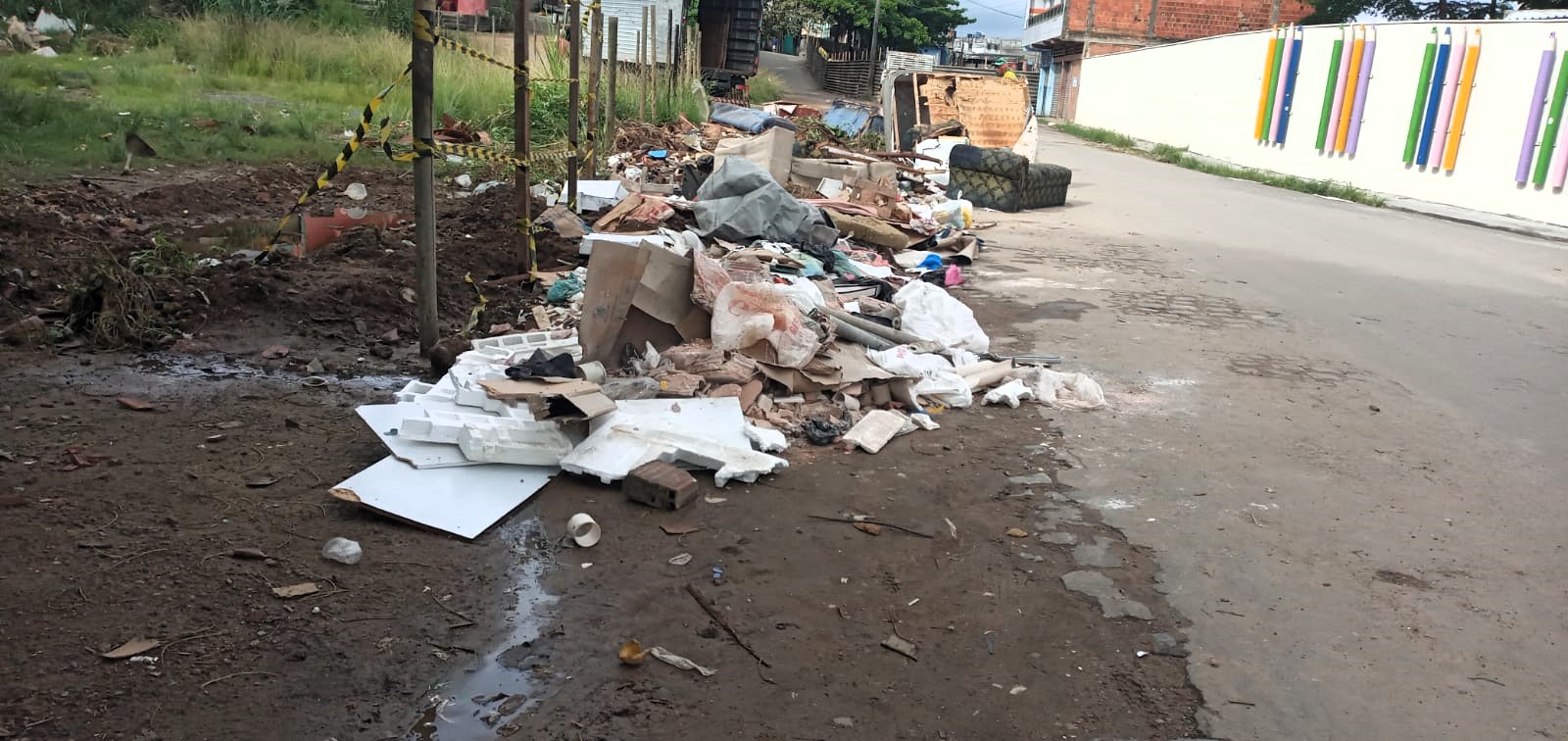 Prefeitura de Itabuna pede a cooperação de moradores e feirantes do Califórnia e Conceição após nova remoção de lixo em pontos viciados