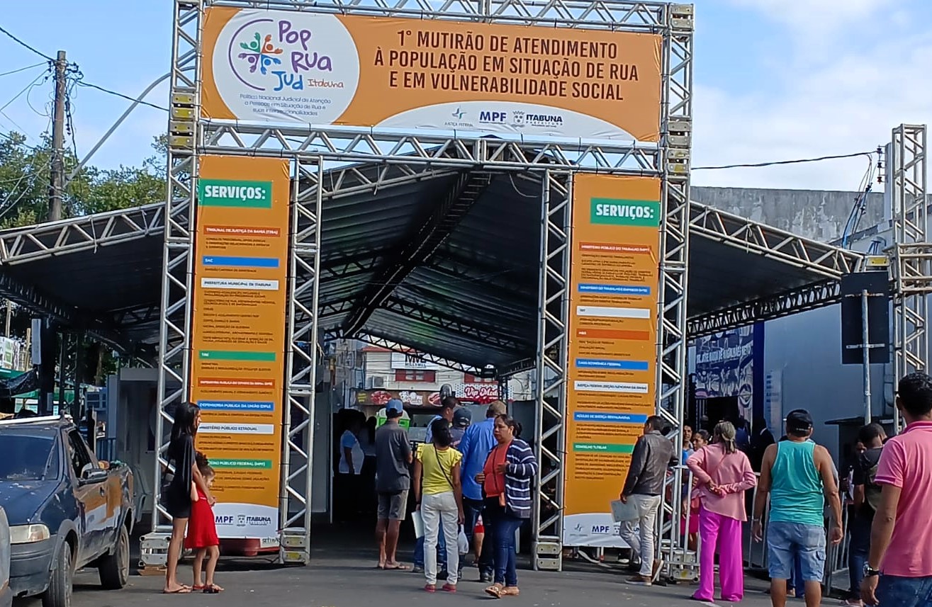 Mutirão POP Rua Jud de Itabuna realizado em agosto prestou mais de 1,5 mil atendimentos, diz TRF1