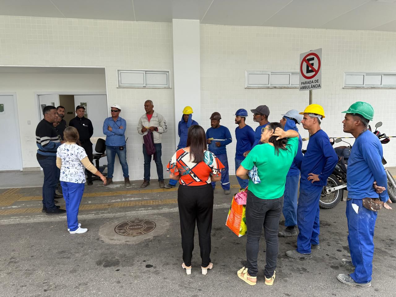 Hospital de Base de Itabuna inicia Campanha Setembro Amarelo com corpo a corpo da CIPA