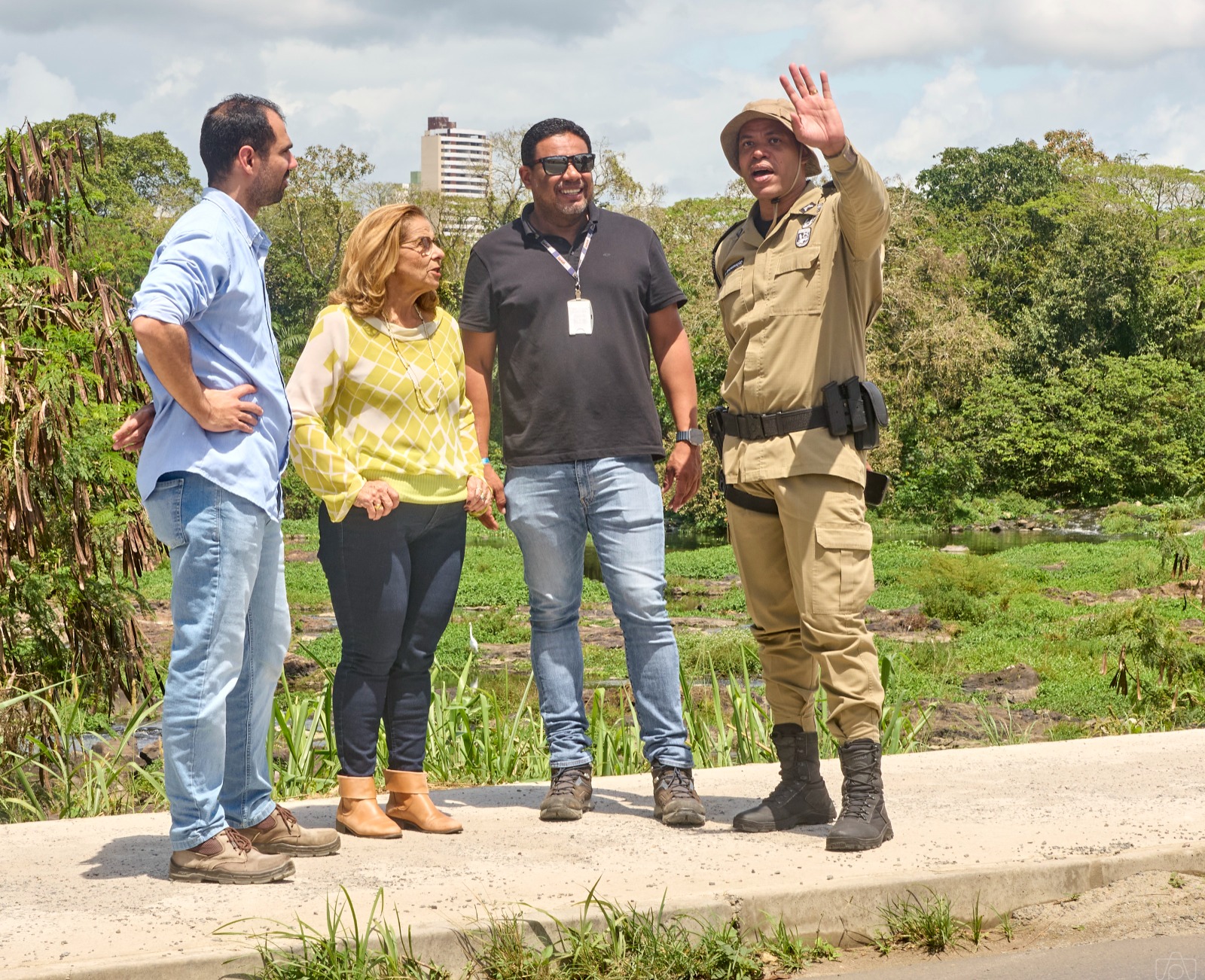 Prefeitura e SEINFRA avaliam soluções de mobilidade na BR-415 na saída de Itabuna para o litoral