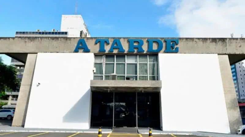 Prefeito Augusto Castro homenageia os 113 anos do Jornal A Tarde
