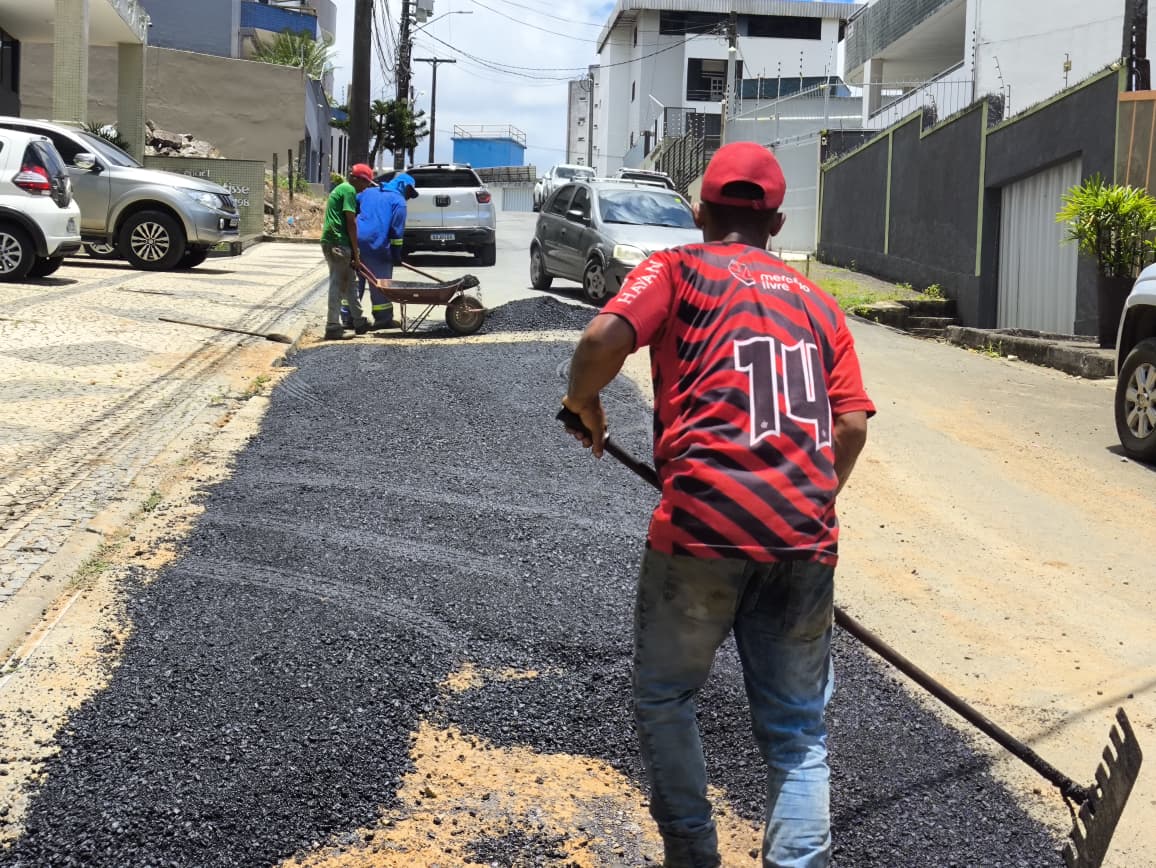 Prefeitura de Itabuna retoma a recuperação da malha viária urbana e rural