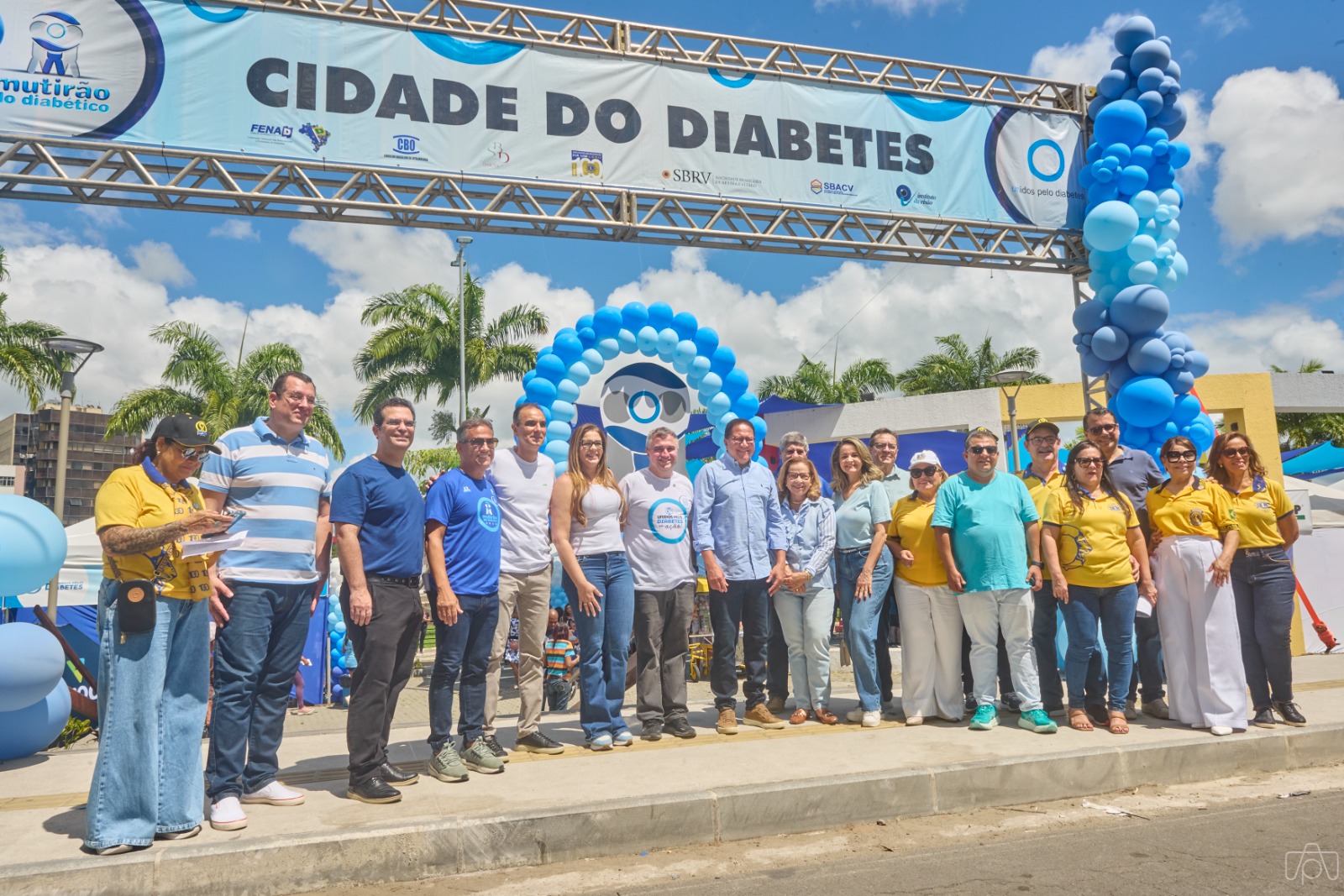 Prefeito Augusto Castro prestigia a 21º edição do Mutirão do Diabetes de Itabuna