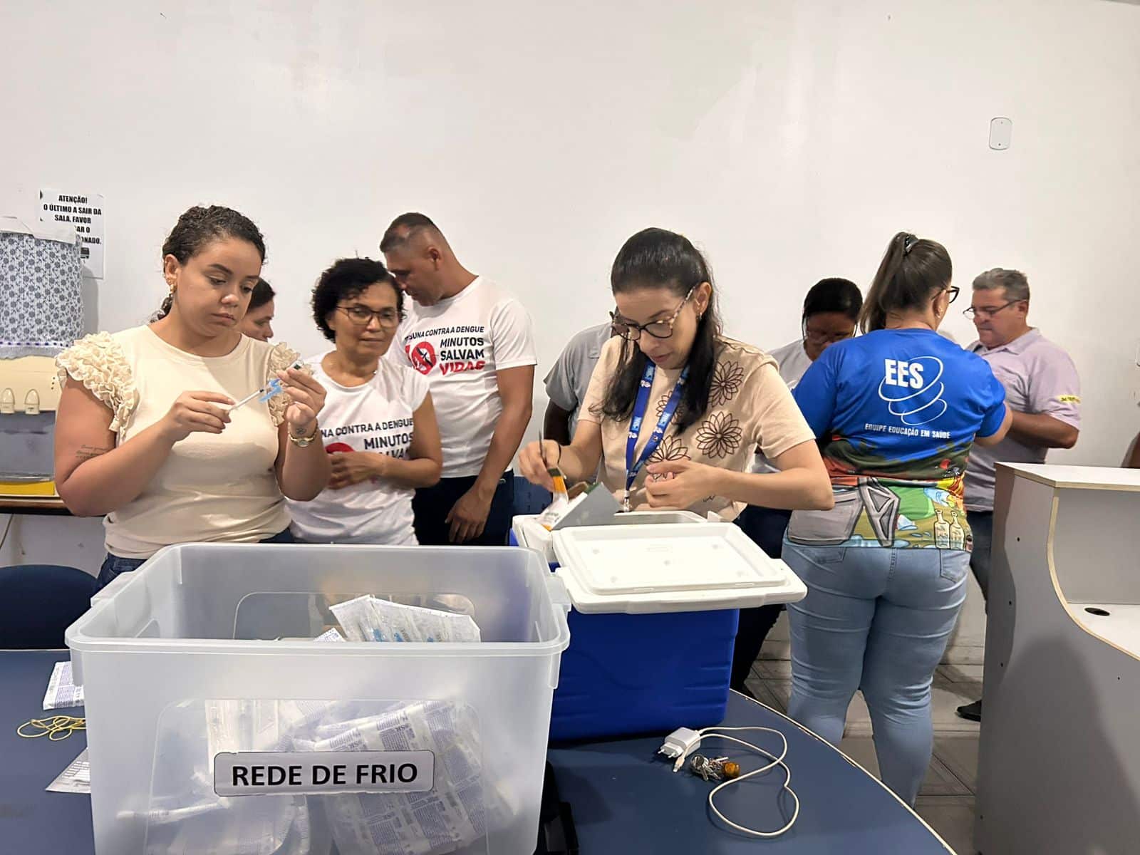 Prefeitura de Itabuna vacina trabalhadores da Atenção Primária à Saúde contra a dengue