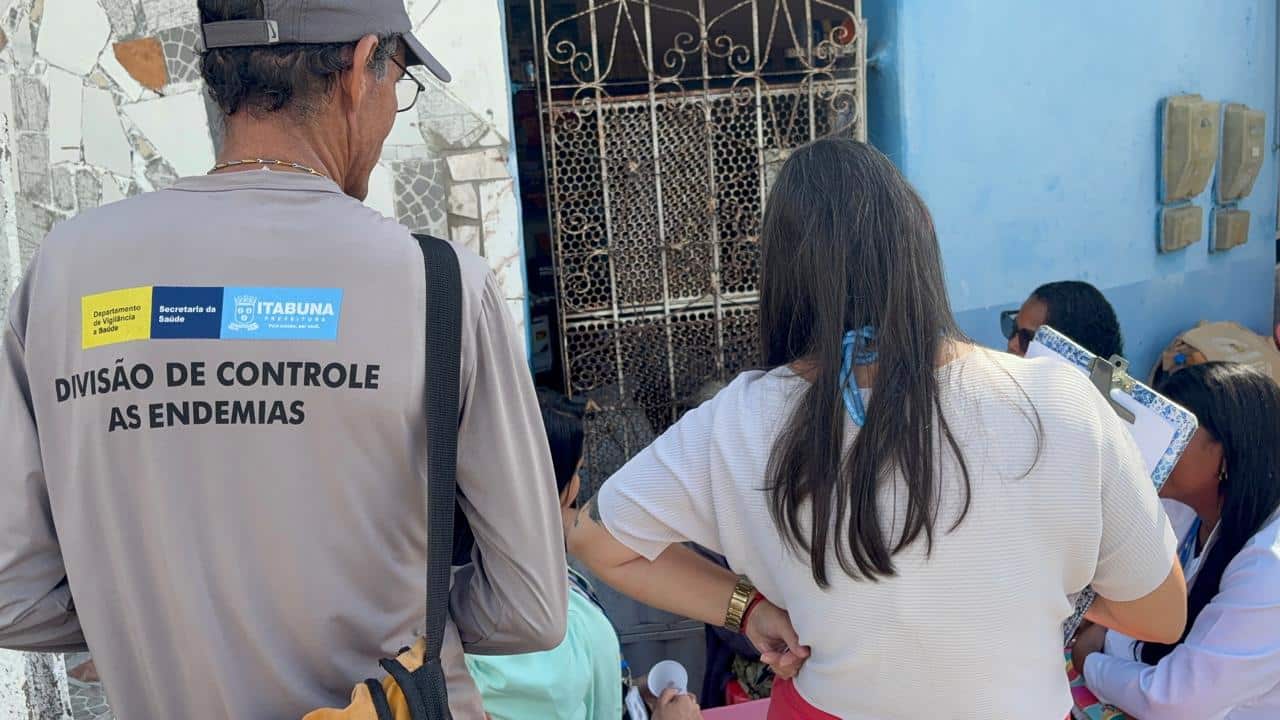Prefeitura de Itabuna realiza ação conjunta em residência no Mangabinha
