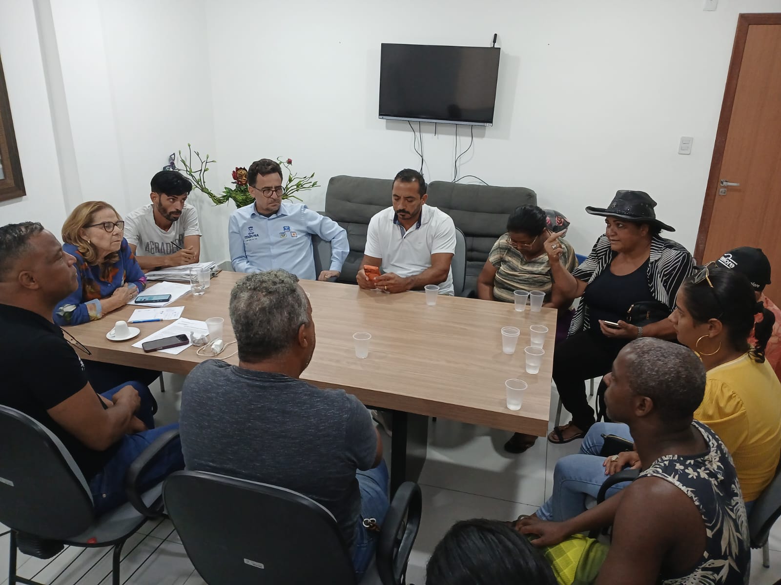 Prefeitura de Itabuna convida grupo de feirantes do São Caetano para conhecer a nova feira