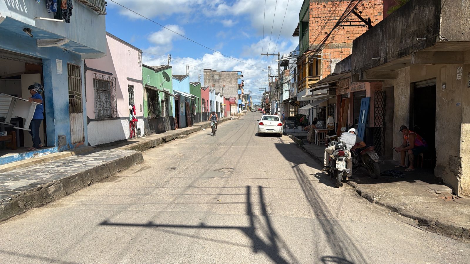 Prefeitura de Itabuna executa a recuperação do pavimento da Rua do Paty